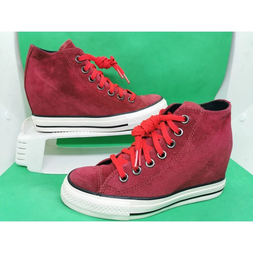 Converse Chuck Taylor Dahlia Lux Burgundy Suede Hidden Wedge Heel Sneaker Size 6